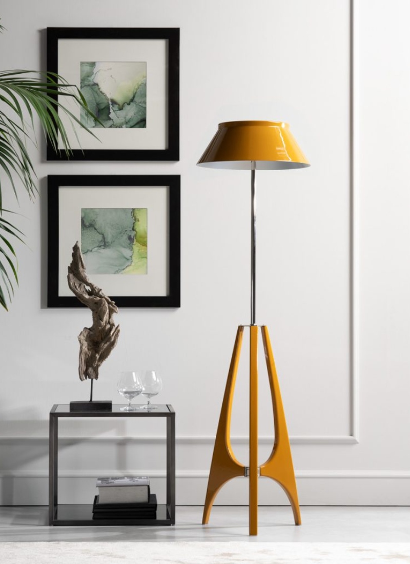 Lampada da terra Charlotte in legno colore giallo senape