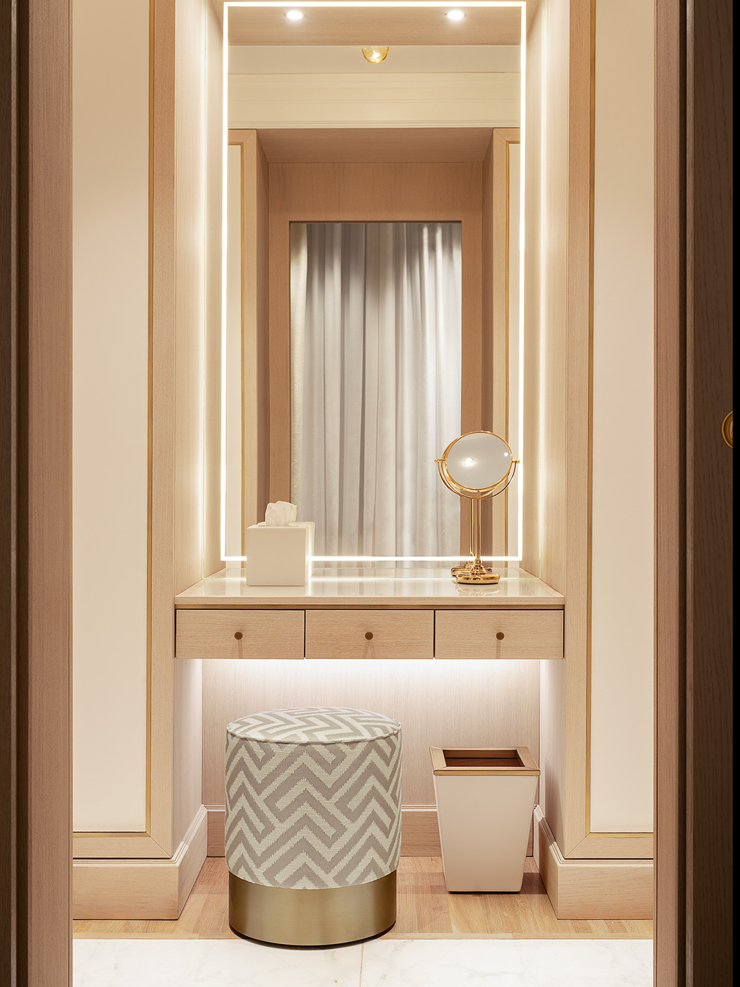 Realizzazioni Grand Hotel Principe di Piemonte Tosconova suite pouf Swing