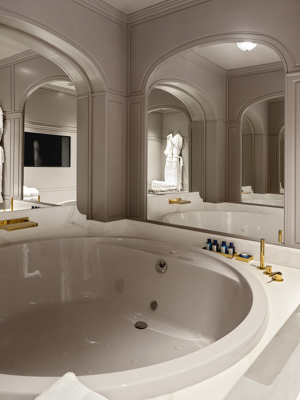 Realizzazioni Grand Hotel Principe di Piemonte Tosconova suite bagno