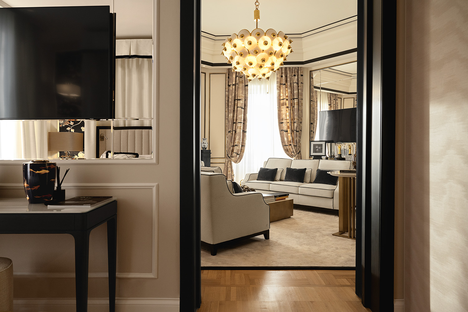 Realizzazioni Grand Hotel Principe di Piemonte Tosconova suite divani