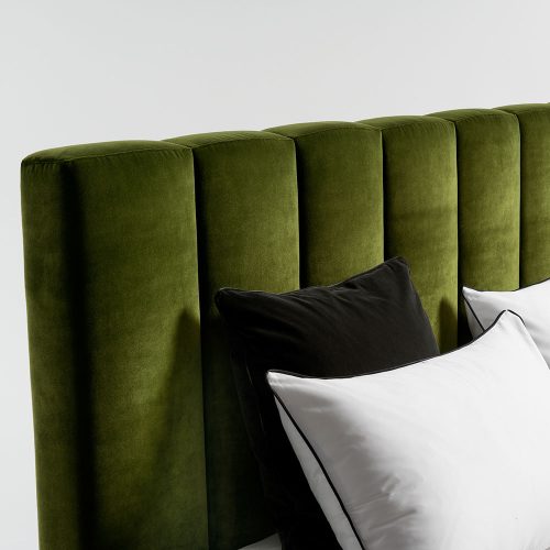 Letto Milano dettaglio testata