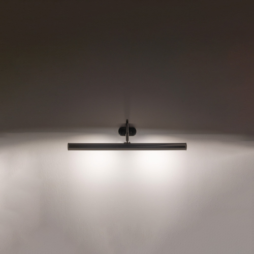 Lampada da parete Quadro finitura galvanica nichel accesa