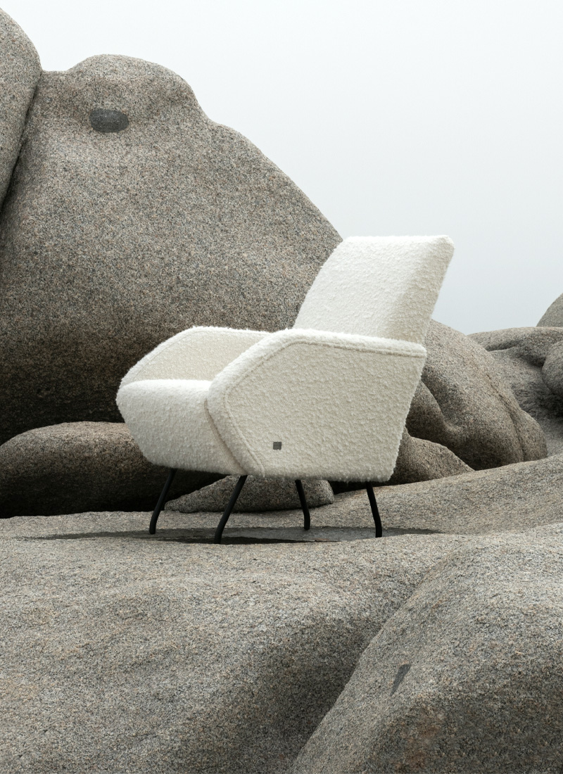 Lena elegant armchair with sustainable fabric