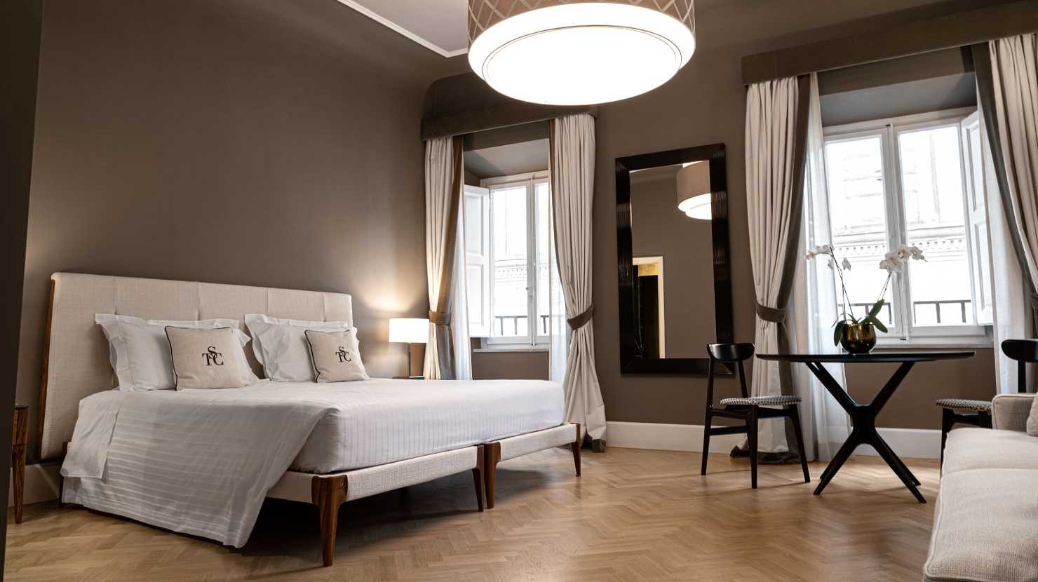 contemporary hotel furniture