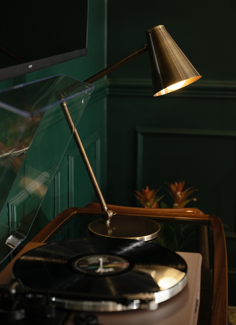 Nelly table lamp